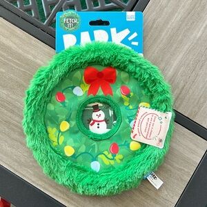 Christmas bark wreath